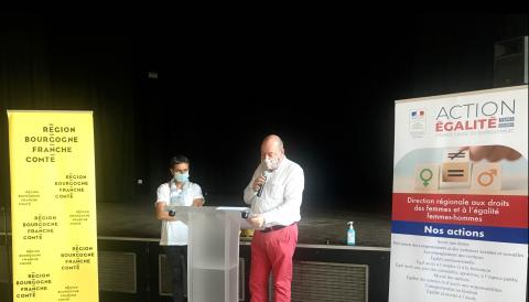 2020/9/20 - Présentation du rapport par Caroline Debouvry et Yves Bard  "Femmes et monoparentalité", Longvic